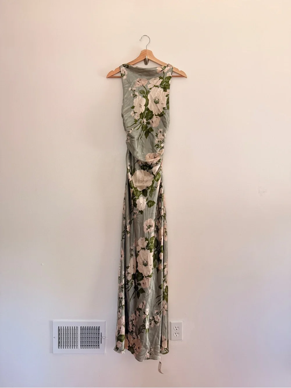 Reformation Anais Floral Silk Dress Tarragon Green Size 4 NWT - Picture 2 of 9